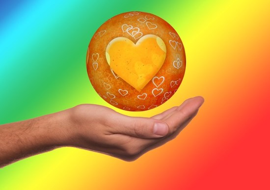 5 heart-centered ways to positively heal everyone you meet and get self-healed too!